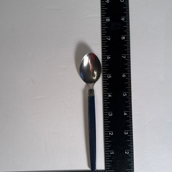 Set of 9 VTG MCM Stainless China Blue Plastic Handle 6" Childs Spoon Silverware - Picture 3 of 3